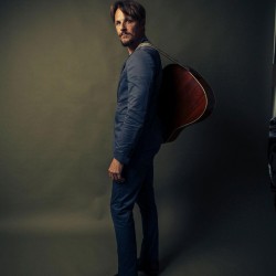 Charlie Mars photo