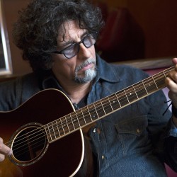 Dan Navarro photo