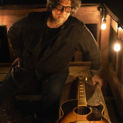 Dan Navarro photo