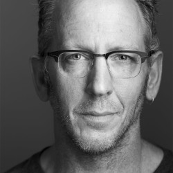 Darden Smith photo