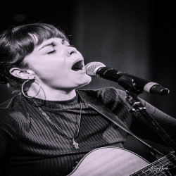 Meaghan Farrell photo